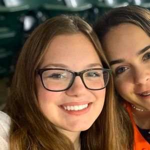 Meet your Posher, Michaela